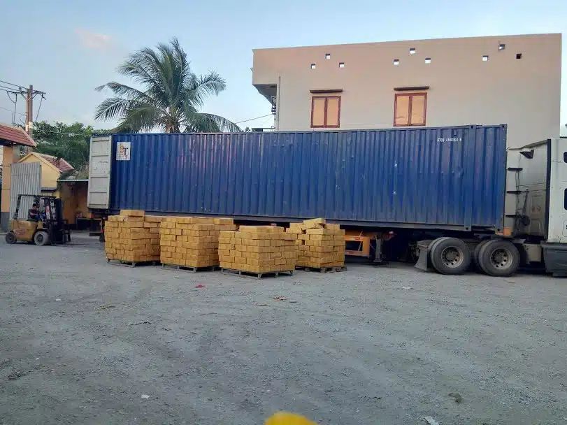 Dịch Vụ Cho Thuê Xe Container Chở Hàng| Hotline 19001733